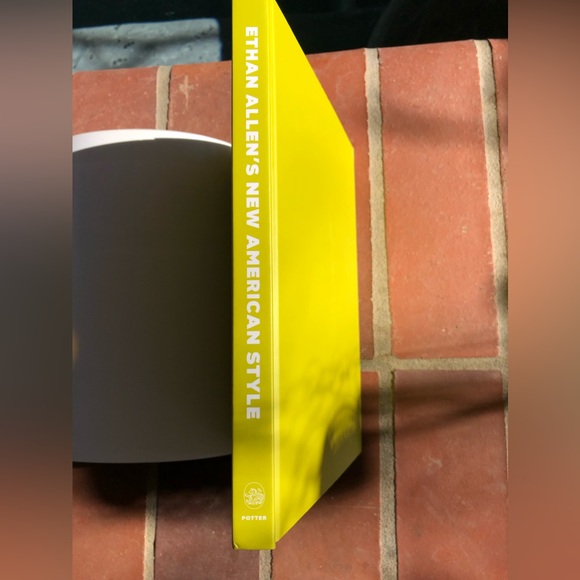 NEW ETHAN ALLEN'S "New American Style" Stage-By-Stage Decorating for Your Home - Picture 5 of 16